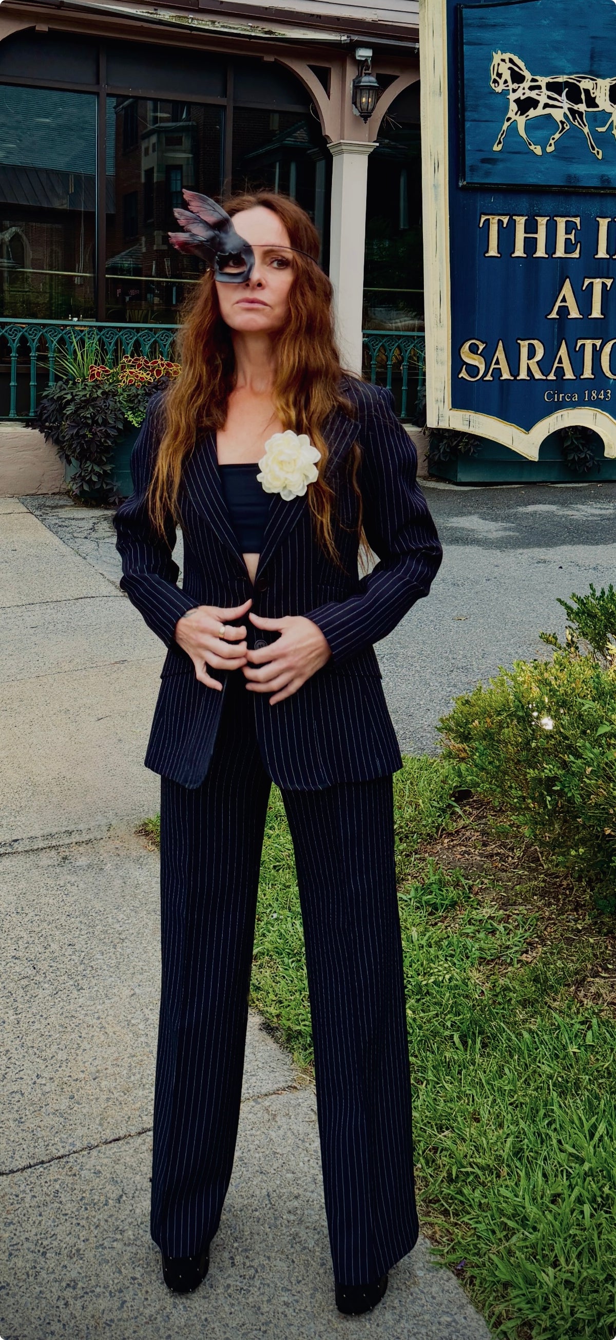 Le Suit